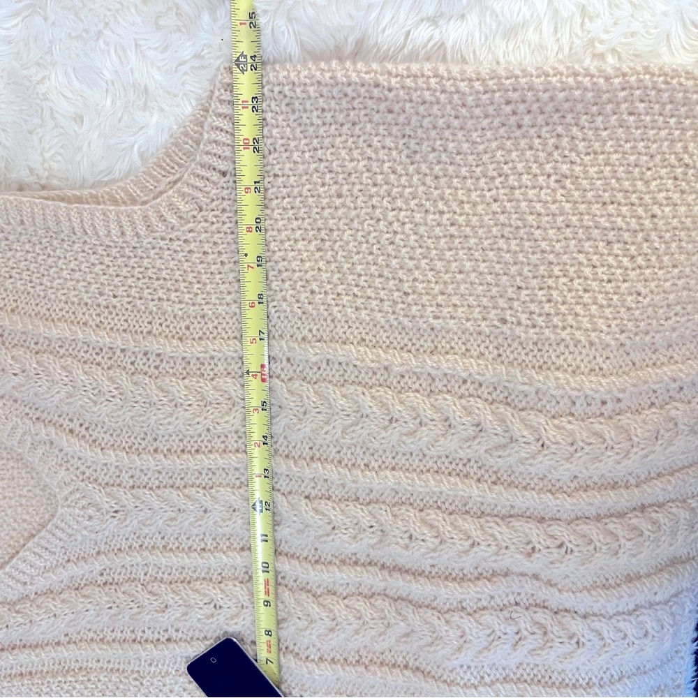 Vintage V-Neck Cable Loose Knit Beige Cream Off White Pullover Sweater Vest - Picture 4 of 8